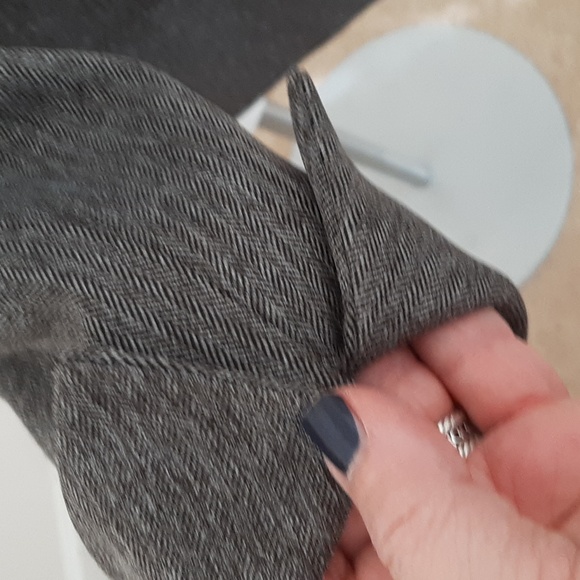 Le Suit - Picture 9 of 14